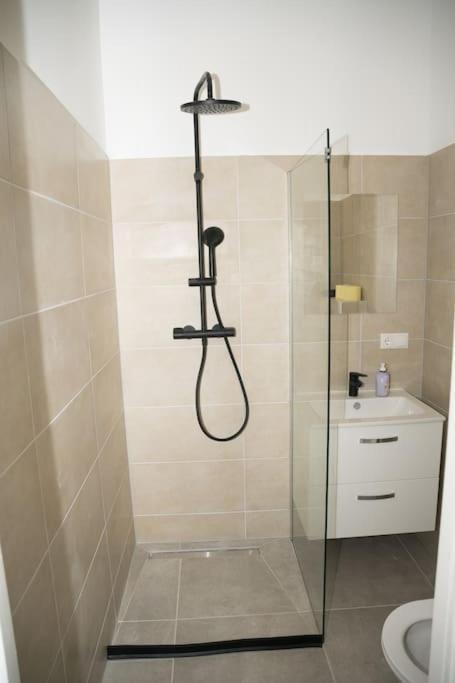 Rrooms Smart Appartement Vienna Esterno foto